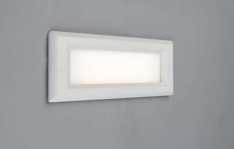 Bruck Lighting · Step 2 · 138022wh/3/f